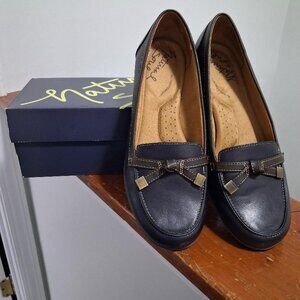 Exc Condition Natural Soul Flat Shoe - Gracee